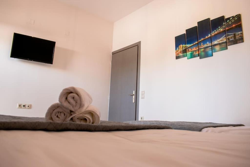 Md Residence Near The Beach W Bbq And Private Parking Hersonissos  Exteriör bild