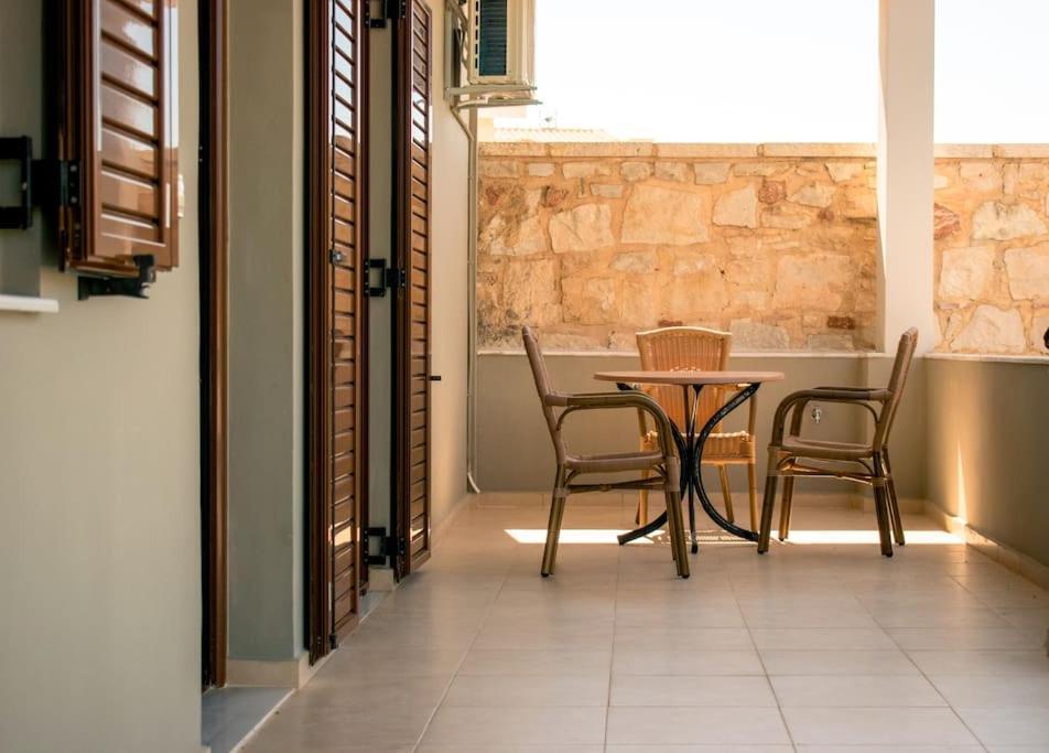 Md Residence Near The Beach W Bbq And Private Parking Hersonissos  Exteriör bild