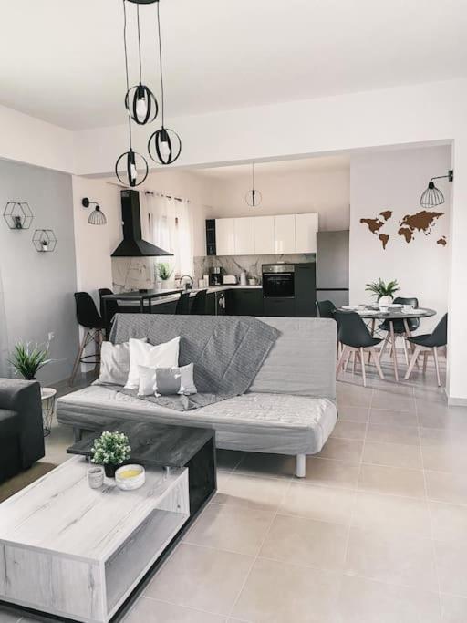 Md Residence Near The Beach W Bbq And Private Parking Hersonissos  Exteriör bild