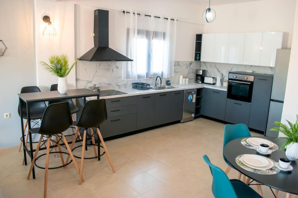 Md Residence Near The Beach W Bbq And Private Parking Hersonissos  Exteriör bild
