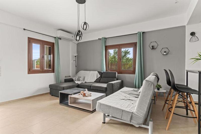 Md Residence Near The Beach W Bbq And Private Parking Hersonissos  Exteriör bild